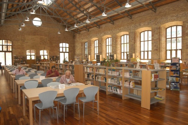 Las bibliotecas de València prestan libros electrónicos a usuarios sin carnet