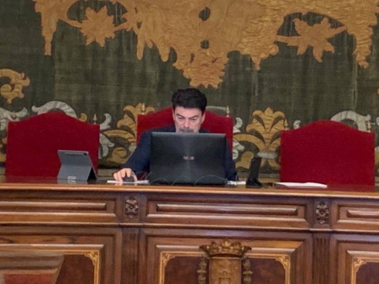 Otro revés para las cuentas de Alicante: el virus amplía plazos para alegar y retrasa su aplicación