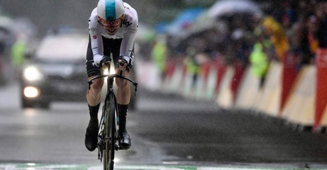Geraint Thomas primer amarillo del Tour tras ganar la crono de Düsseldorf
