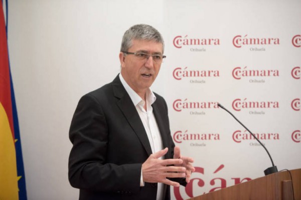 Economía refuerza a Trabajo con más funcionarios de su conselleria para hacer frente al alud de ERTE
