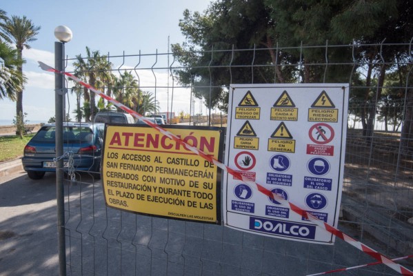 La 'hibernación' ya suspende obras municipales en Alicante: un colegio, el castillo de San Fernando...