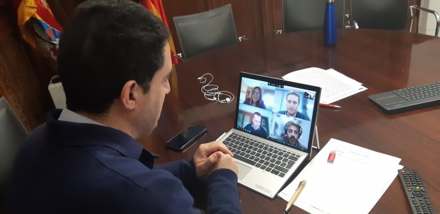 Ayuntamiento de Alcoy, Cámara y patronal ultiman una línea de ayudas de 600.000 euros para pymes y autónomos