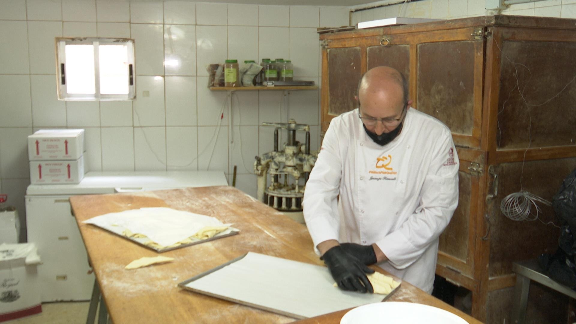 Panaderos valencianos registran pérdidas del 70% pese a la apertura de sus negocios 