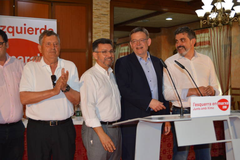 El aspirante a liderar el PSPV, Ximo Puig, en un acto de su candidatura en la Vega Baja. - 