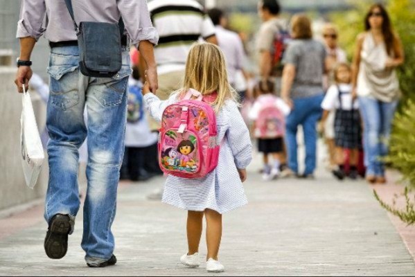 Derecho a plaza en el propio municipio y más puntos por renta, principales novedades en la admisión de alumnos