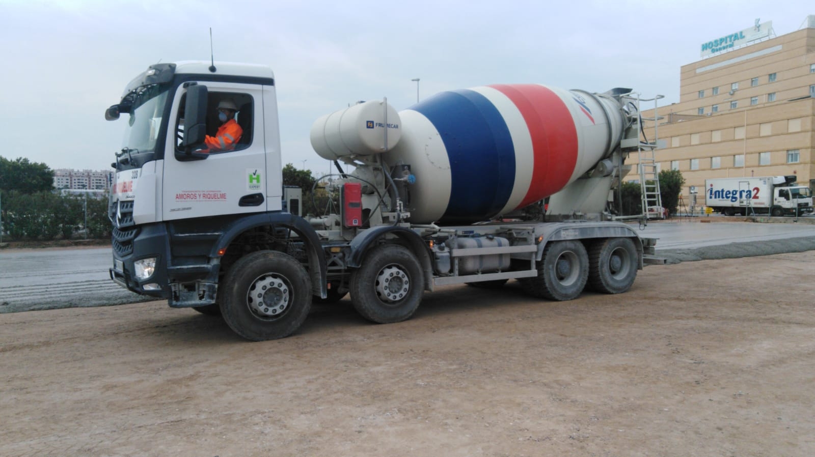 Cemex suministra 650 m3 de hormigón para la solera del hospital de campaña en el General