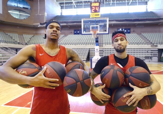 Booker brilla en 7 estadísticas de la Liga y Eddie y Cate son líderes en triples y en porcentaje de tiro 