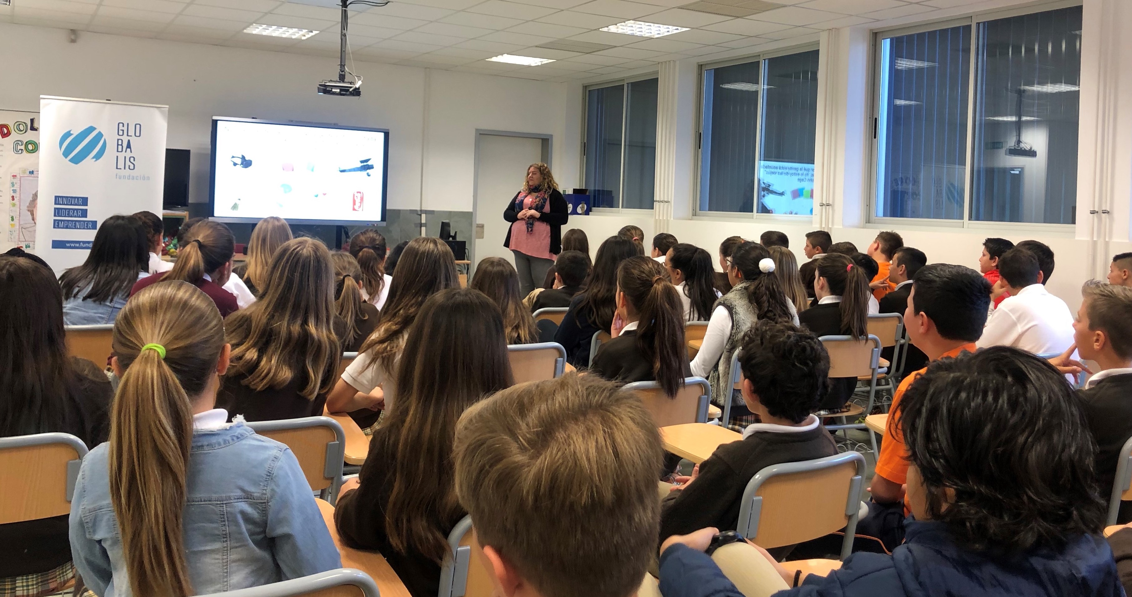 Globalis lanza talleres online con claves para ayudar a padres y profesores a educar desde casa