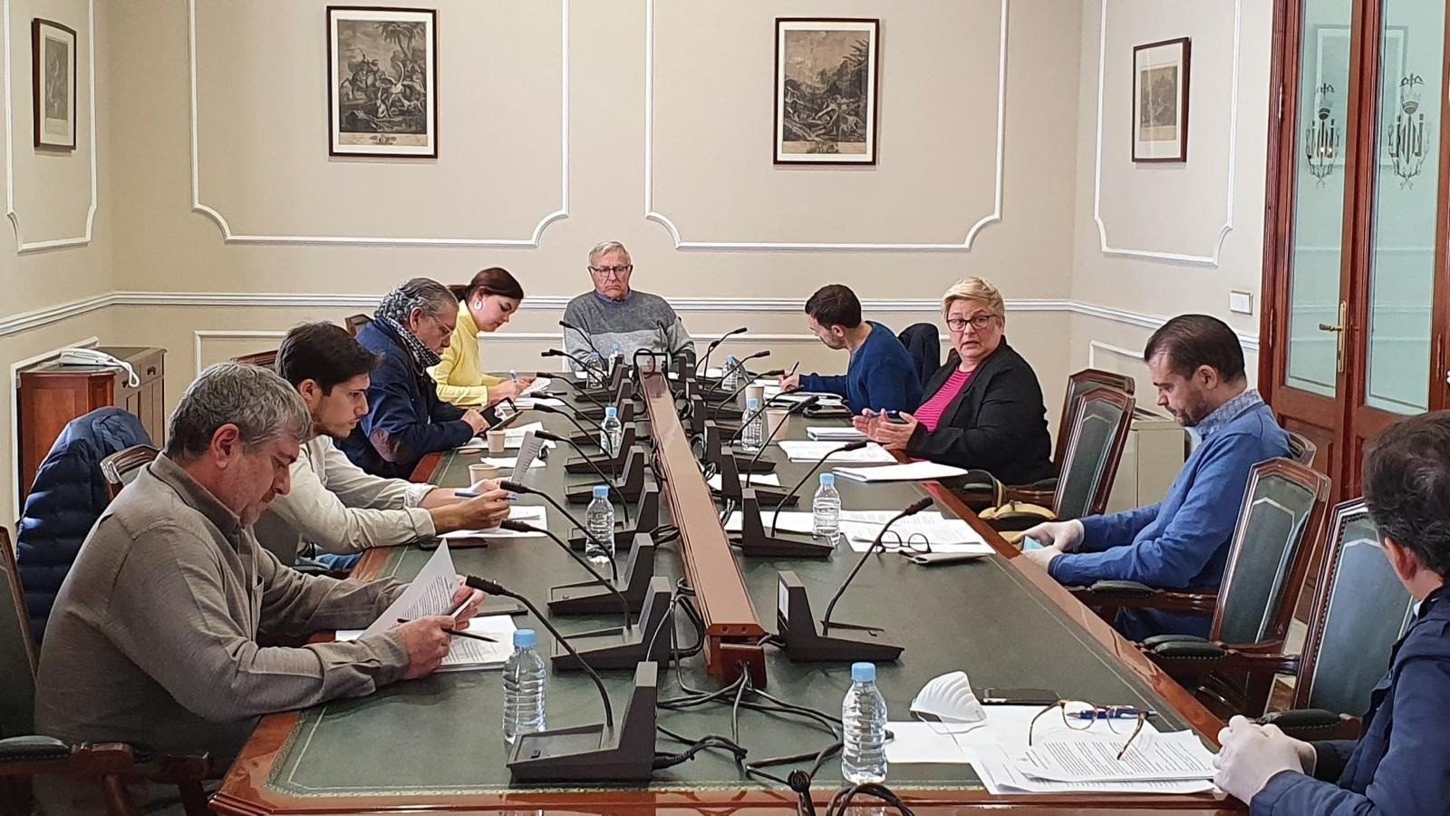 Comisión de Seguimiento de la Crisis del Coronavirus. Fuente: Ayuntamiento de València.  - 
