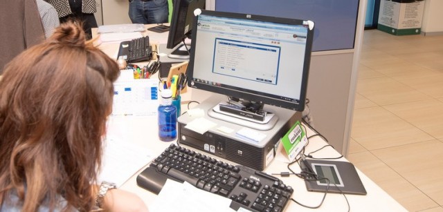 Educación ofrece mil plazas en actividades telemáticas para la formación docente