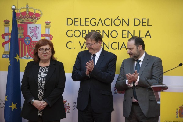 Un abogado se querella contra Puig, Ribó y Calero por autorizar el 8M y las mascletaes 