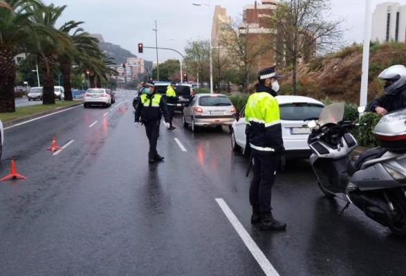 Condenado a un año de cárcel por saltarse el confinamiento para hurtar en un supermercado
