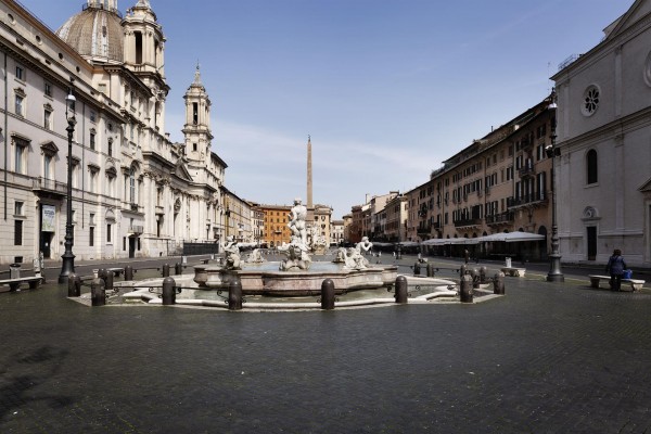 Italia registra una cifra récord con casi 1.000 muertos en un día y cerca de 6.000 contagios