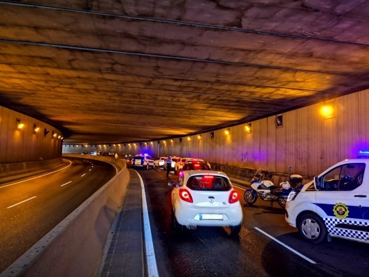 La Policía Local de Alicante impone 600 multas en dos semanas por no respetar el confinamiento