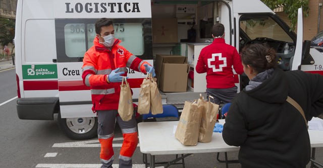 Cruz Roja redobla sus intervenciones en la Comunitat ante la crisis sanitaria 