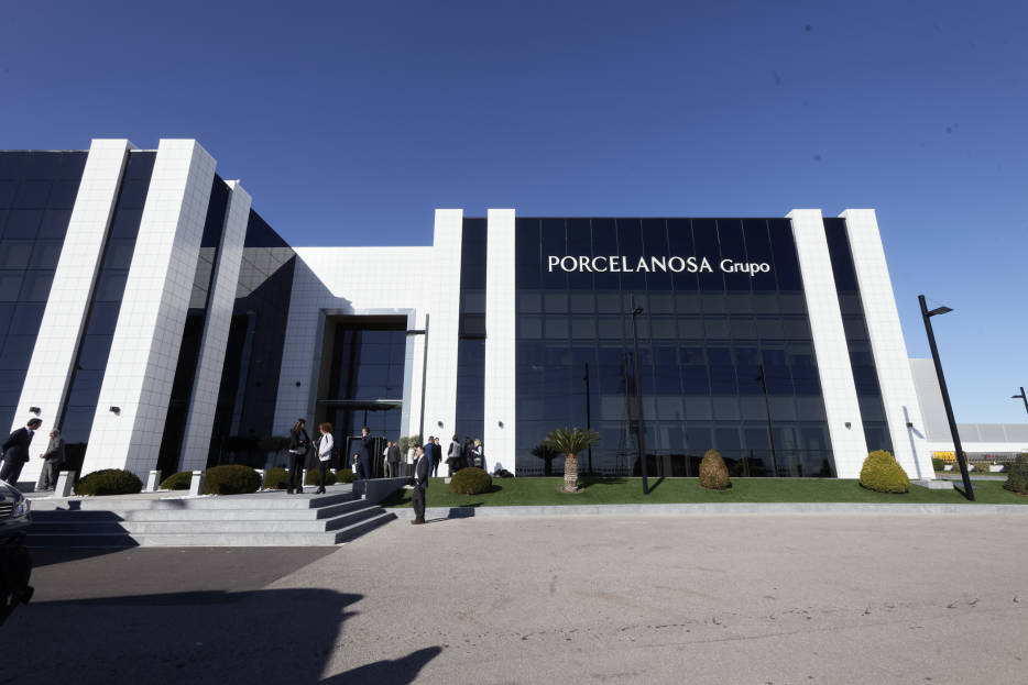 Sede central de Porcelanosa Grupo en Vila-real. - 