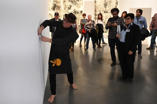 El mundo del arte contemporáneo pide 
