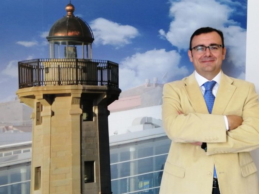 El capitán marítimo es el nuevo vicepresidente de PortCastelló en sustitución de Sebastián Pla