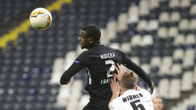 N'Dicka, una de las jóvenes promesas de la Bundesliga, en el radar del Valencia CF