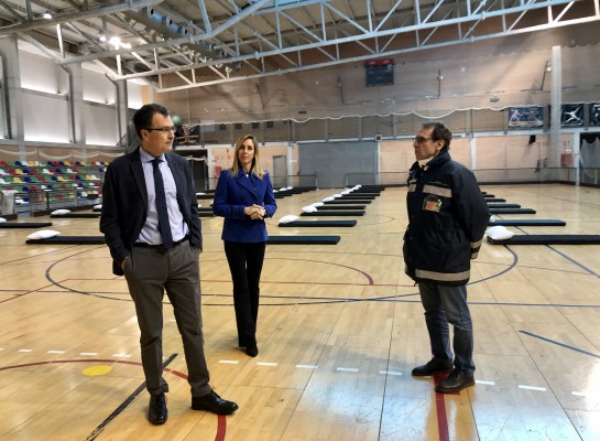 Murcia prepara sus pabellones deportivos por si hay que instalar hospitales de campaña