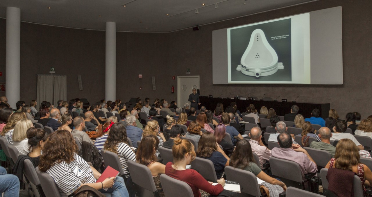 El IVAM ofrece un curso online gratuito de arte contemporáneo   - 