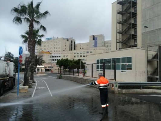 Trabajadores de limpieza de Alicante agradecen muestras de apoyo: 