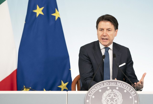 Italia interrumpe todas las actividades productivas excepto las esenciales