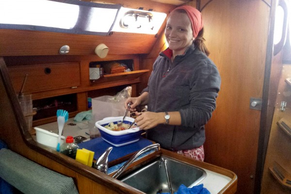 Vivir confinado en un velero
