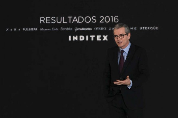 Las 300.000 mascarillas donadas por Inditex llegarán a España desde China el lunes