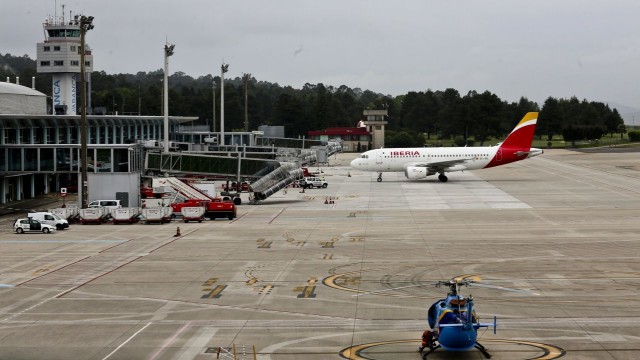 Exteriores urge a viajeros en países con conexiones aéreas que regresen ya
