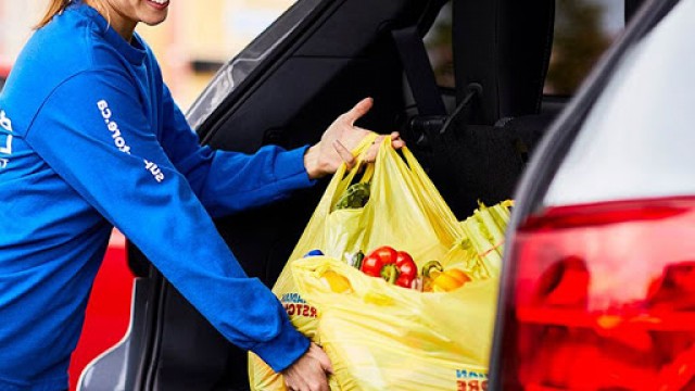 El confinamiento dispara las ventas en los ‘Click&Drive’ y ‘Click&Collect’