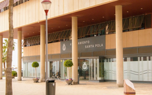 Santa Pola suspende el pago de tasas e
impuestos durante el Estado de Alarma 