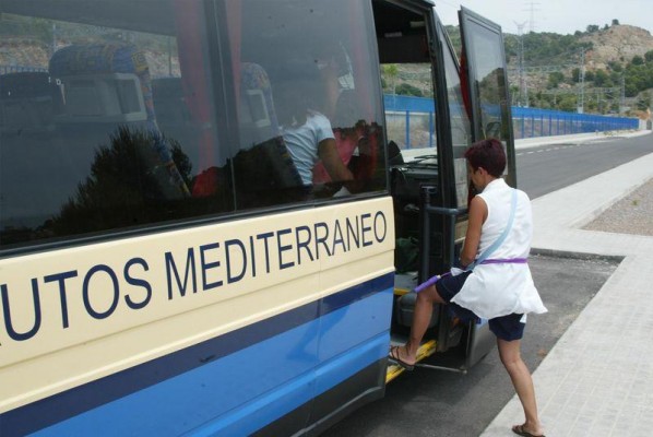 El autobús entre Castelló y Benicàssim reduce sus horarios