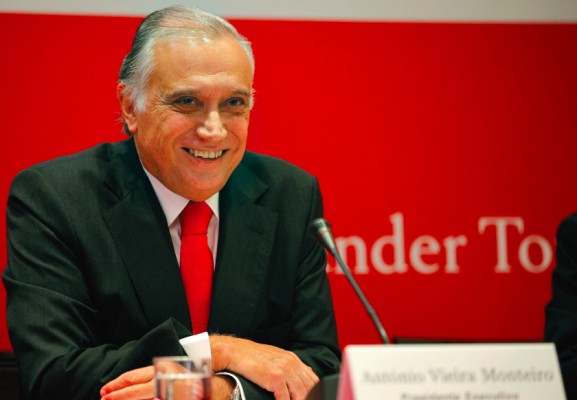 Muere por coronavirus el presidente de Banco Santander en Portugal, Vieira Monteiro