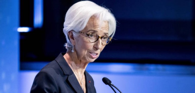 El BCE saca toda su artillería para frenar al virus: activa un programa de compras de 750.000 millones