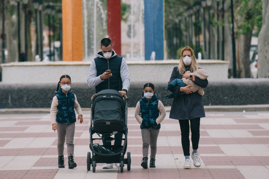 Así avanza el coronavirus: gráficos y datos para seguir su evolución en España y la Comunitat