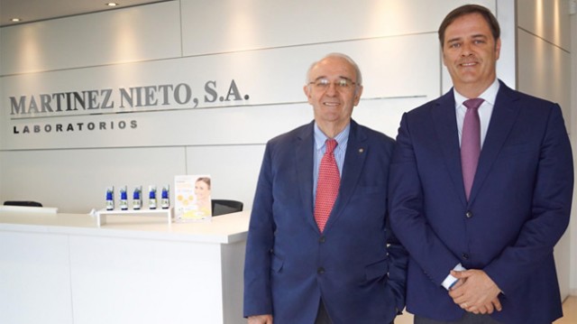 Marnys entrega 120.000 piezas de vestuario sanitario y material desechable al SMS