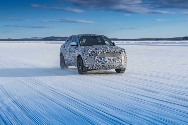  Jaguar E-PACE puesto a prueba en las condiciones más extremas