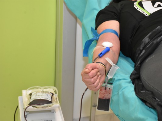 70 personas participan en la IV maratón de donación de sangre de Xixona