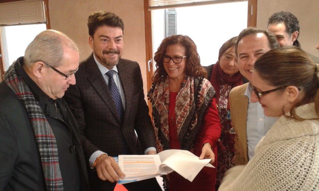 La Fiscalía se adhiere al recurso del PP y pide que se condene al tripartito por falta de transparencia 