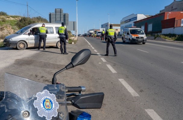 La Policía de Cartagena impone más de treinta denuncias en el primer día de confinamiento