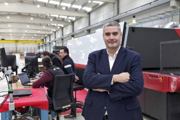 Evandro Matteucci sustituye a José Luis Ramón al frente de la planta de EFI-Cretaprint en Almassora