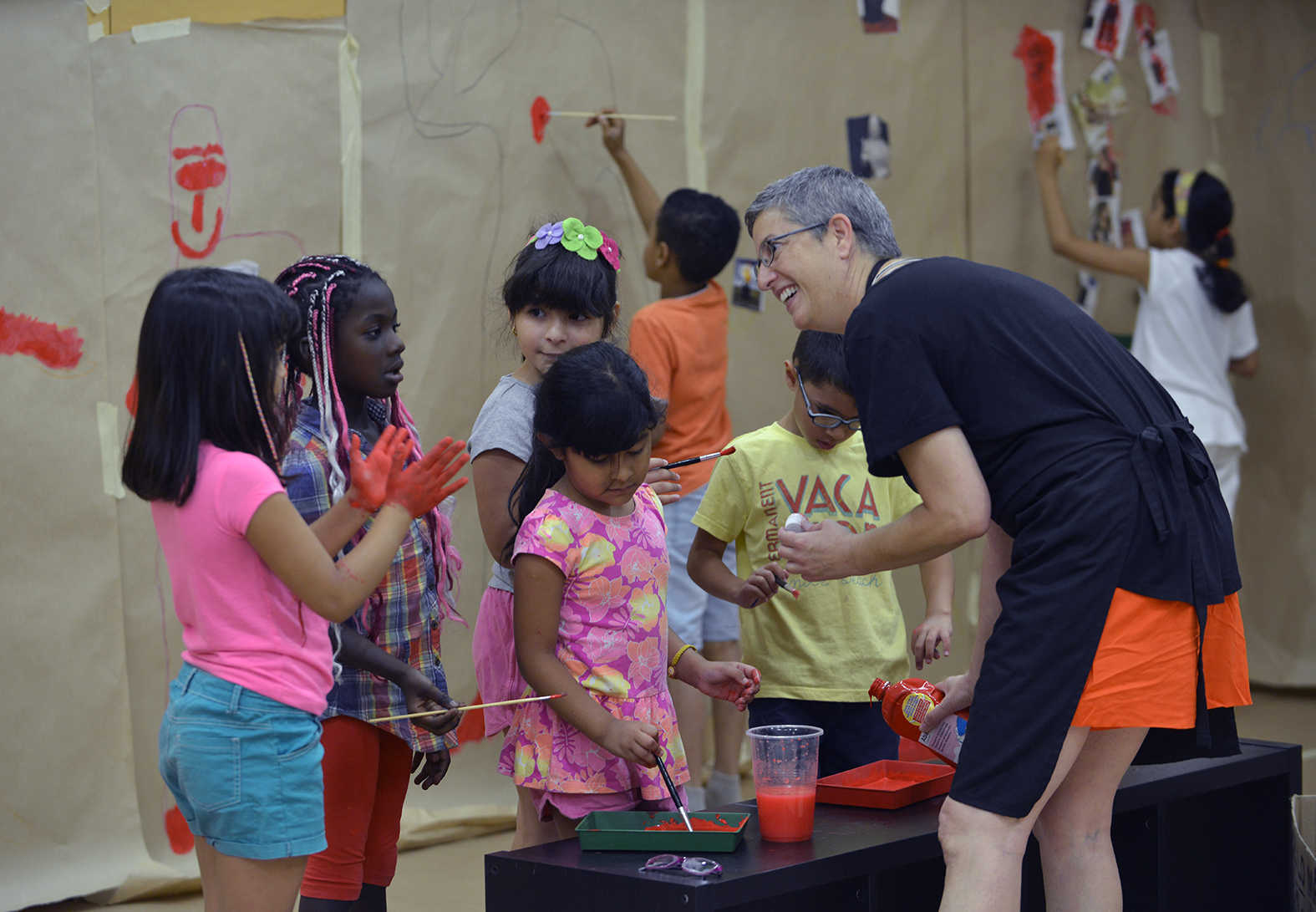 Fundación Bancaja acerca el arte a niños en riesgo de exclusión
