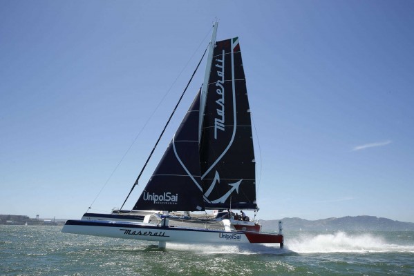 Un equipo ítalo-español a bordo del Maserati Multi70 junto a Giovanni Soldini