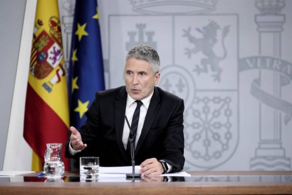 España cierra sus fronteras terrestres