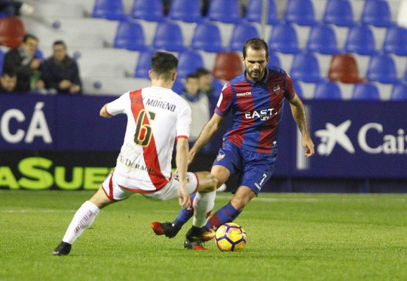 Levante UD y Rayo Vallecano se verán las caras en un amistoso en La Nucía
