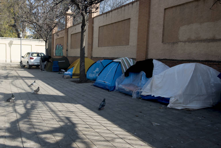 El Ayuntamiento abre el centro de emergencias climáticas para personas sin hogar ante la alerta roja