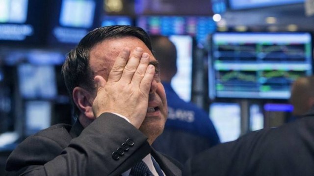 Un Ibex 35 en caída libre trata de no perder los 6.000 puntos