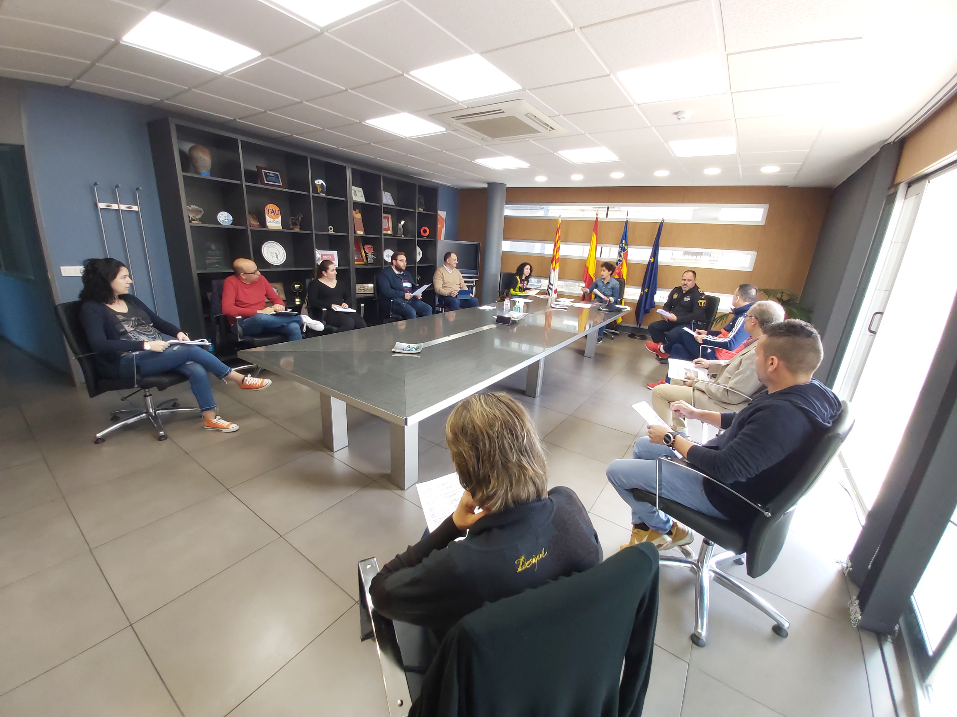 Onda pone en marcha un plan de atención a domicilio y bonificaciones fiscales al autónomo