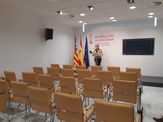 Los positivos por coronavirus se duplican en 24 horas y alcanzan los 403 casos en la Comunitat